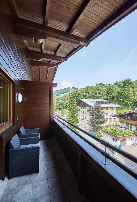 Appartement Bella Vista Заалбах-Хинтерглем Екстериор снимка